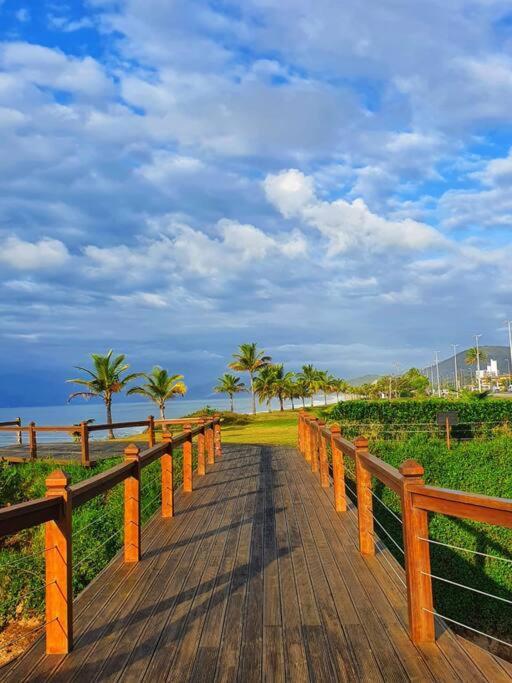 100Mts Da Praia Com Churrasqueira, Piscina E Wi-Fi Карагуататуба Екстериор снимка