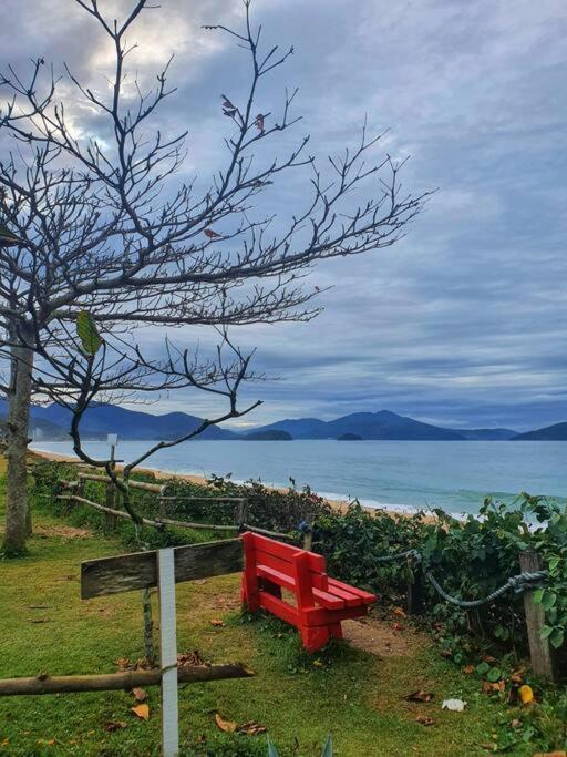 100Mts Da Praia Com Churrasqueira, Piscina E Wi-Fi Карагуататуба Екстериор снимка